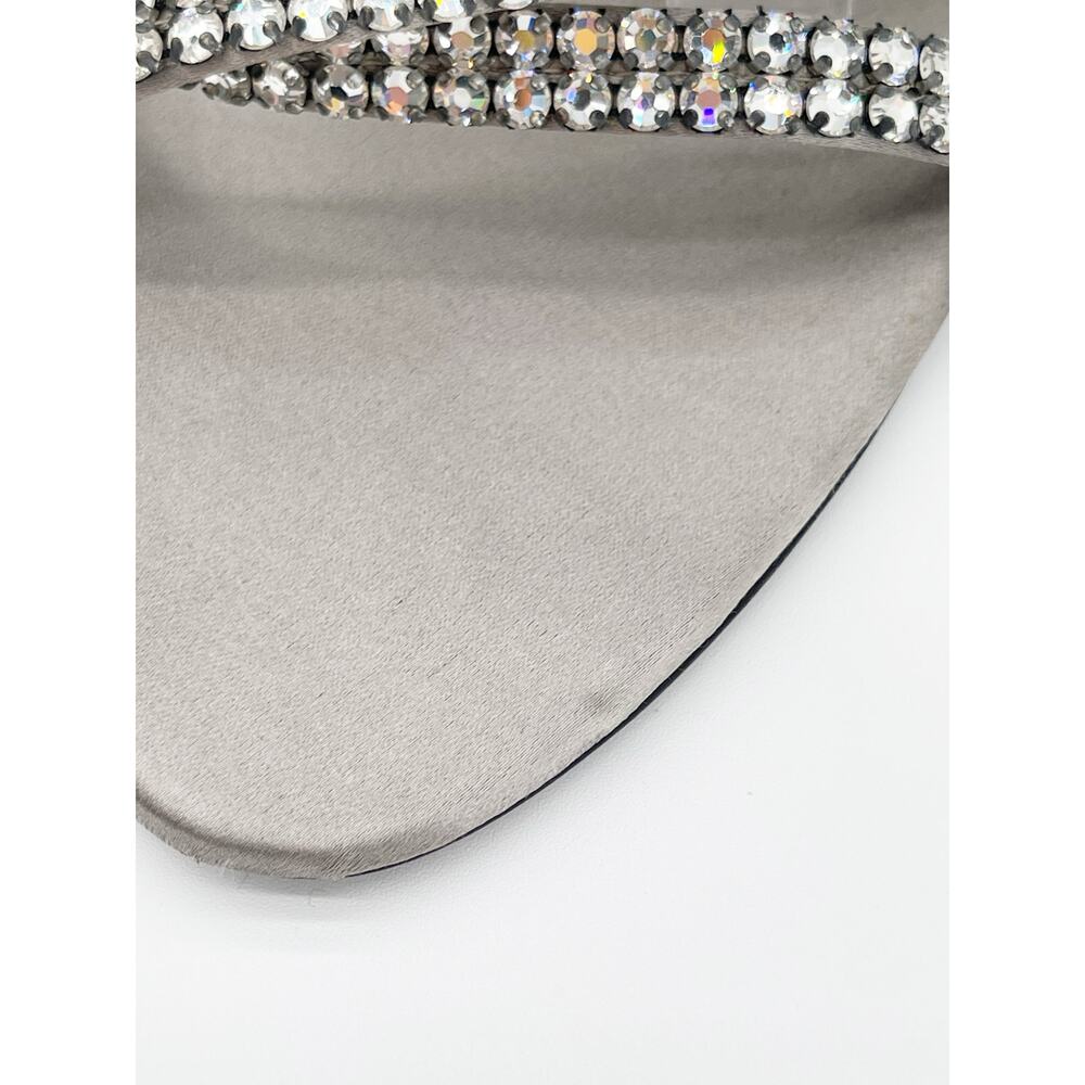 Gucci 2004 Tom Ford Silver Silk Crystal Strap Ankle Wrap Heel Sandals EU 41C - Picture 7 of 13